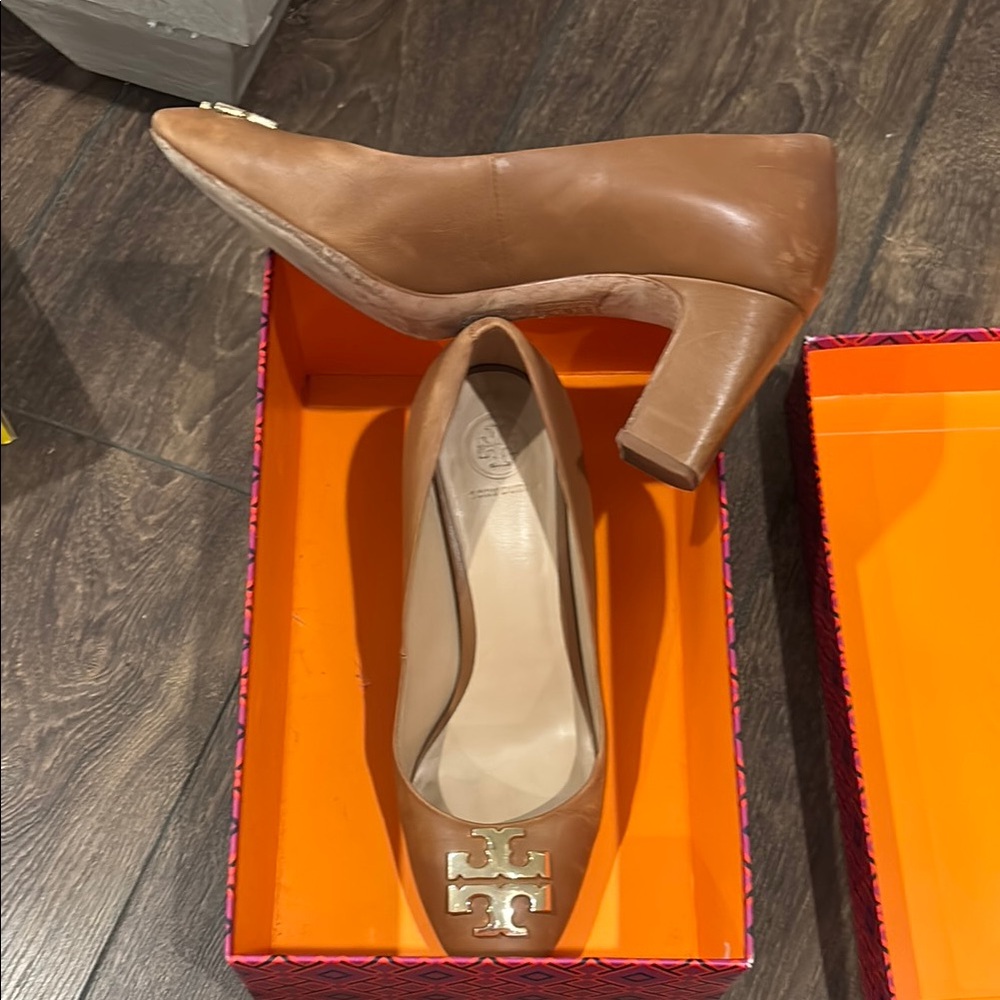 Tory Burch Tan Leather Women's Heels